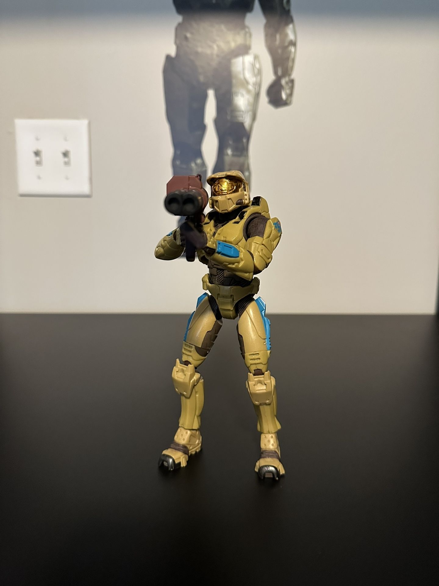 Halo 2 Joyride Series 6 Tan & Cyan Multiplayer Spartan Action Figure