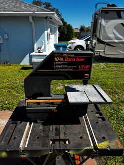 Band saw