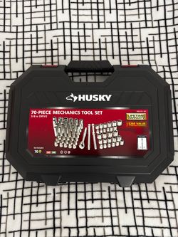 Husky 70-Piece Mechanics Tool Set 3/8 Drive