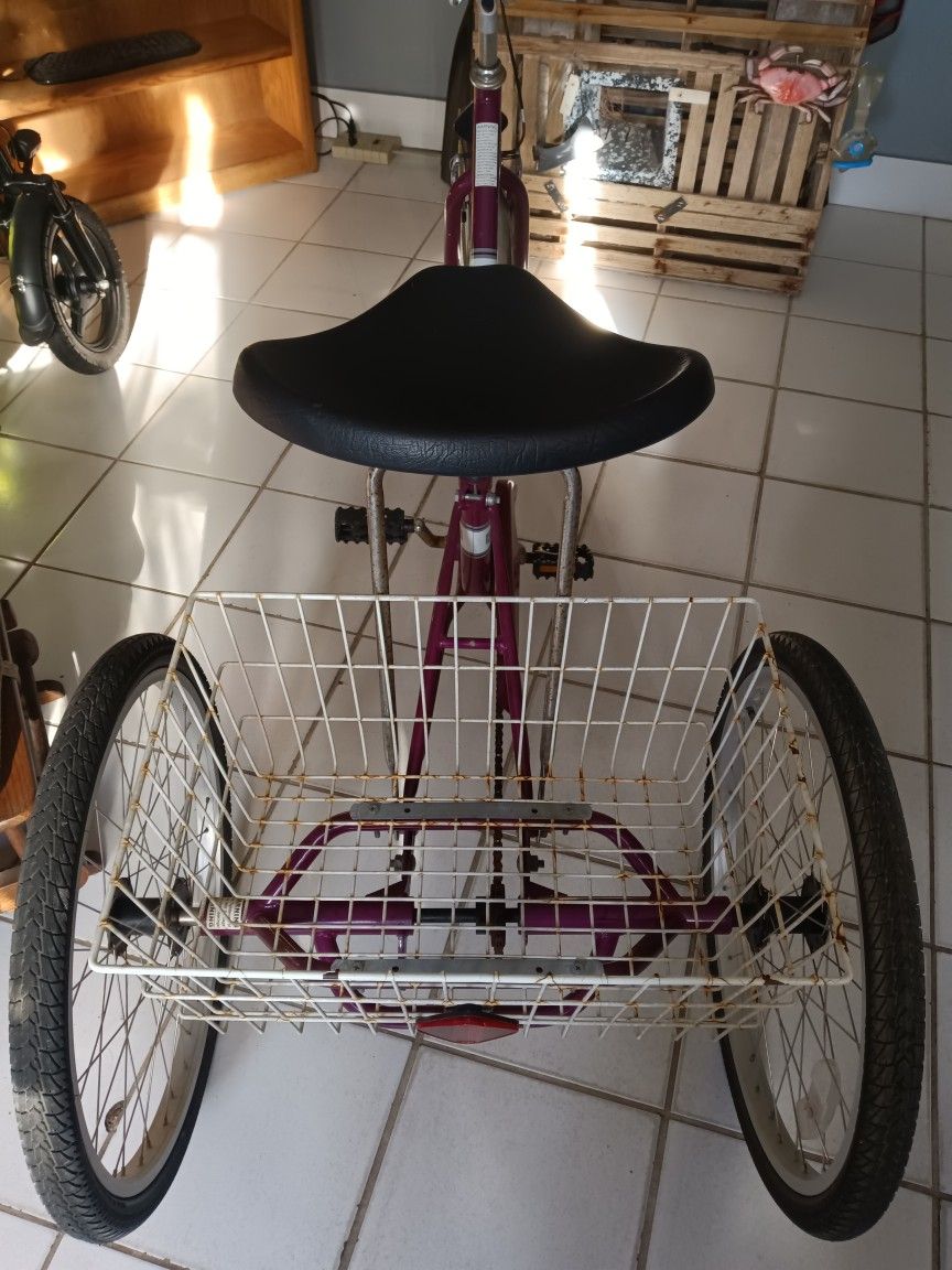 Sun Tricycle Good Condition 