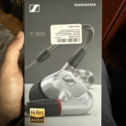 Sennheiser IE 900 Audiophile In-Ear Monitors