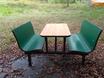 Mesas Con Banca Incluida