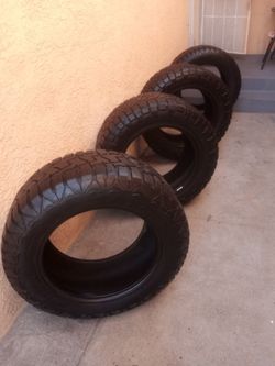 Set of 4) 35x12.50R20 Nitto Ridge Grappler