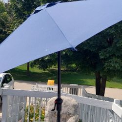 Patio Umbrella Hampton Bay With Tilt 