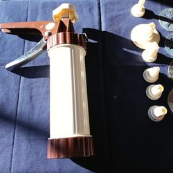 Cookie And Decorating Press