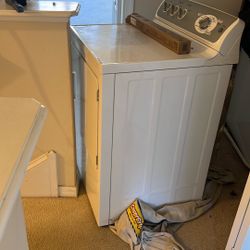 Washer And Dryer For Free. Someone Can Scrap - Dryer Should Work Not Sure About Washing Machine 