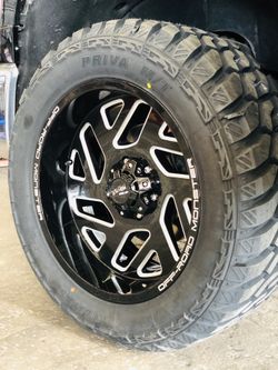 20x10 OFFROAD MONSTER WHEELS ON 33115020 MT TIRES