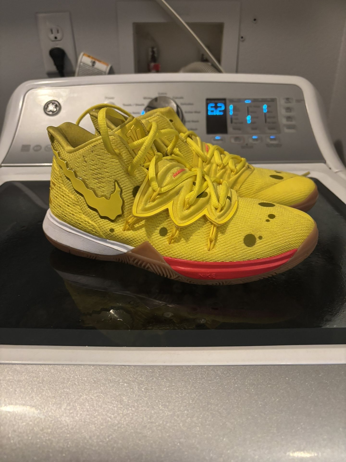 Kyrie Irving Size 6y