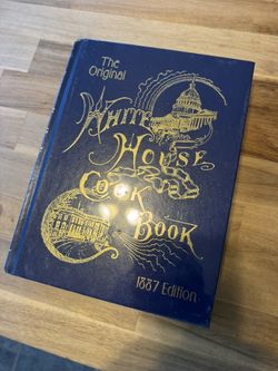 Unsealed, NEW, Original WHITE HOUSE Cookbook, MINT, Gold Foil Binding, 1(contact info removed) Reprint, VINTAGE
