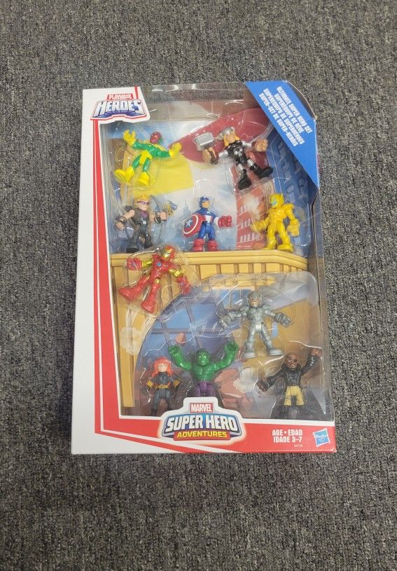Playskool Heroes Marvel Super Hero Adventures Ultimate Super Hero Set