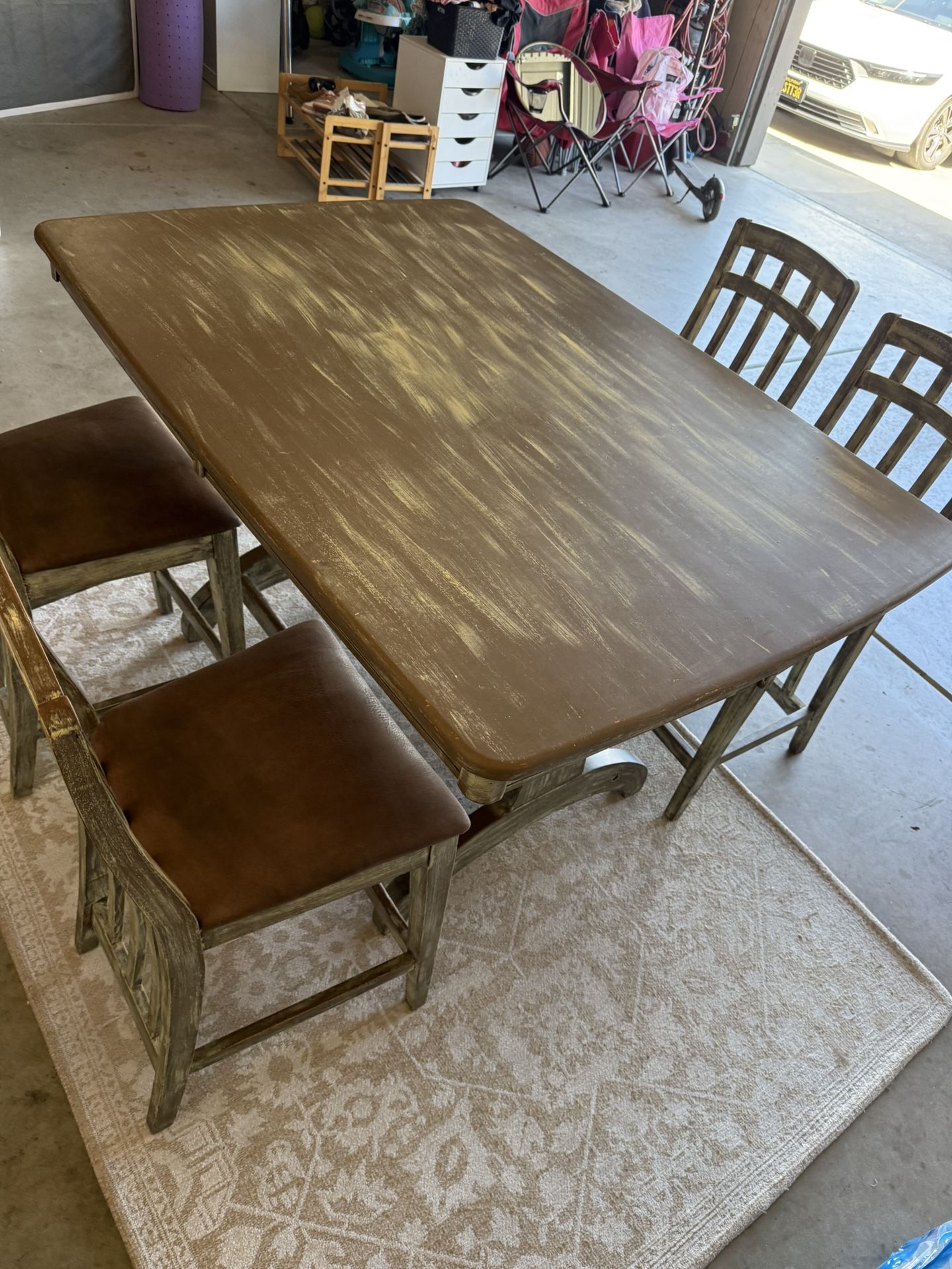 Kitchen Table With 4 High Chairs