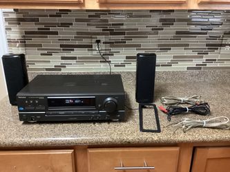 A/V Control Stereo Receiver+Speakers-Technics+Insignia.      (G)
