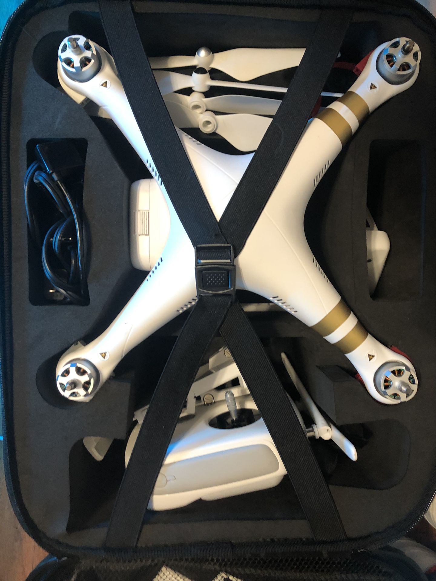 DJI Phantom Professional 3 4K Quadcopter