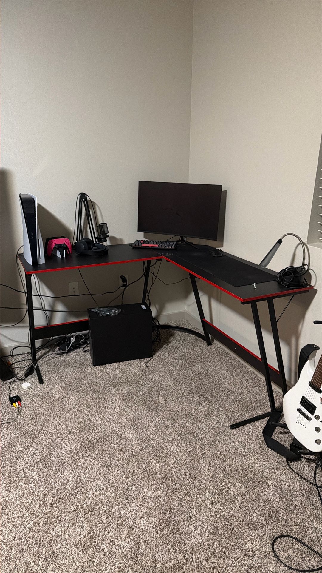 L shaped desk