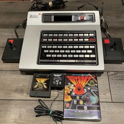 Magnavox Odyssey 2 W/ 2 Games 