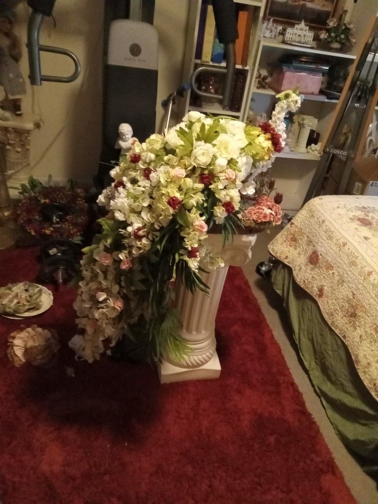 Floral Bird And Pedastal