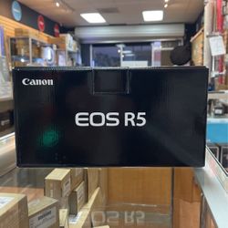 Canon R5 Body Only