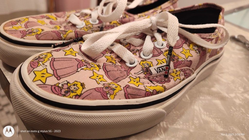 Vans Nintendo Princess Peach