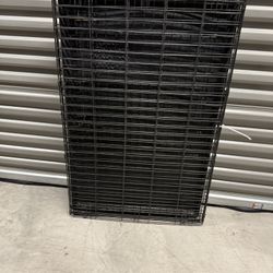 Dog Kennel/Crate - 2.5x3’?