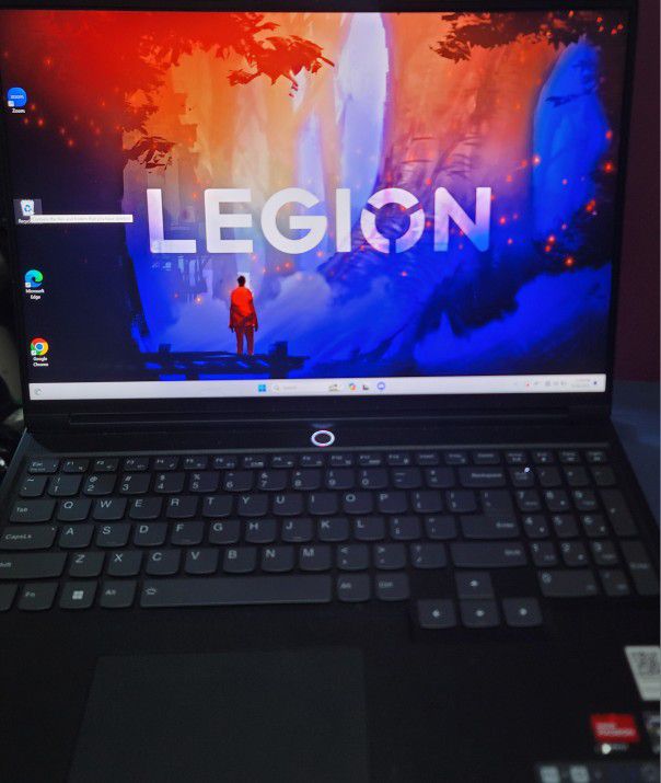Lenovo Legion S7 16ARHA7 Slim 7 16" Ryzen 9 6900HX 3.3GHz 16GB 1TB