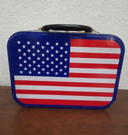 2002 Collectible  American Flag Lunch Box