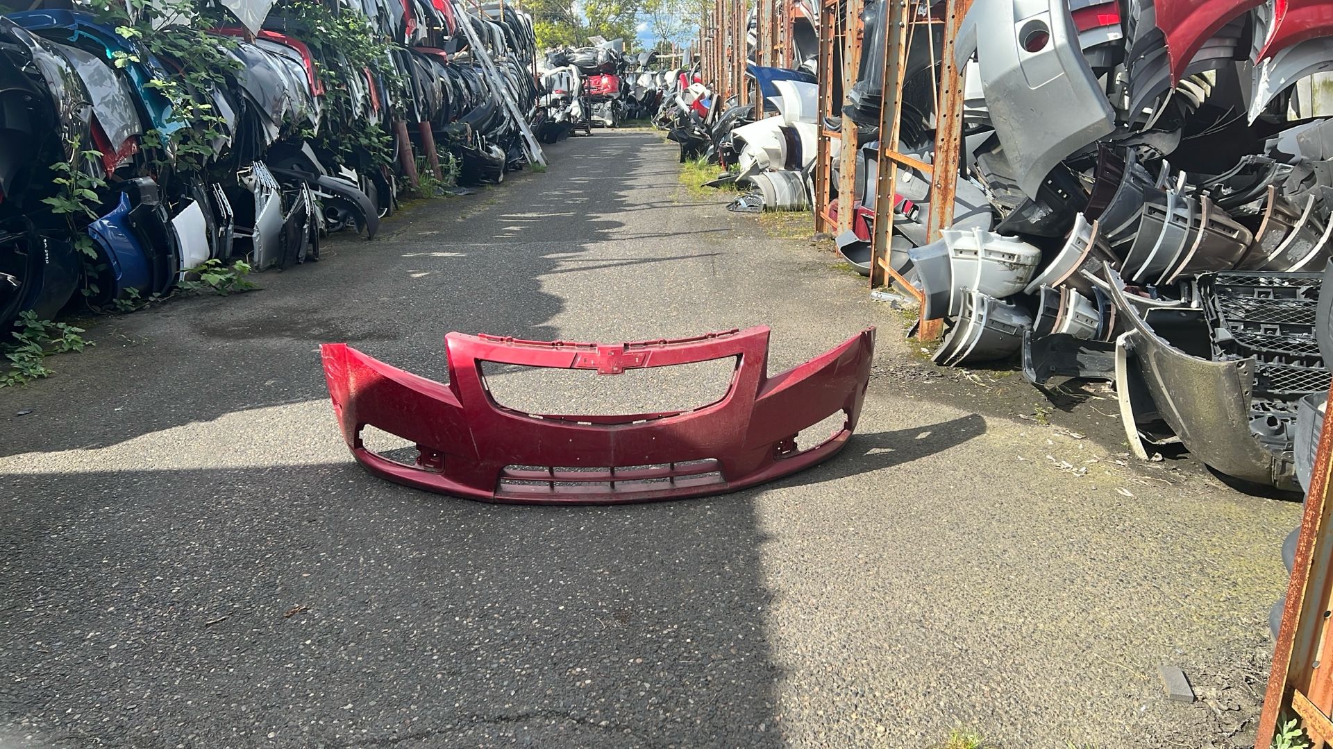 2011 To 2014 Chevrolet Cruze Front Bumper GM1000 924