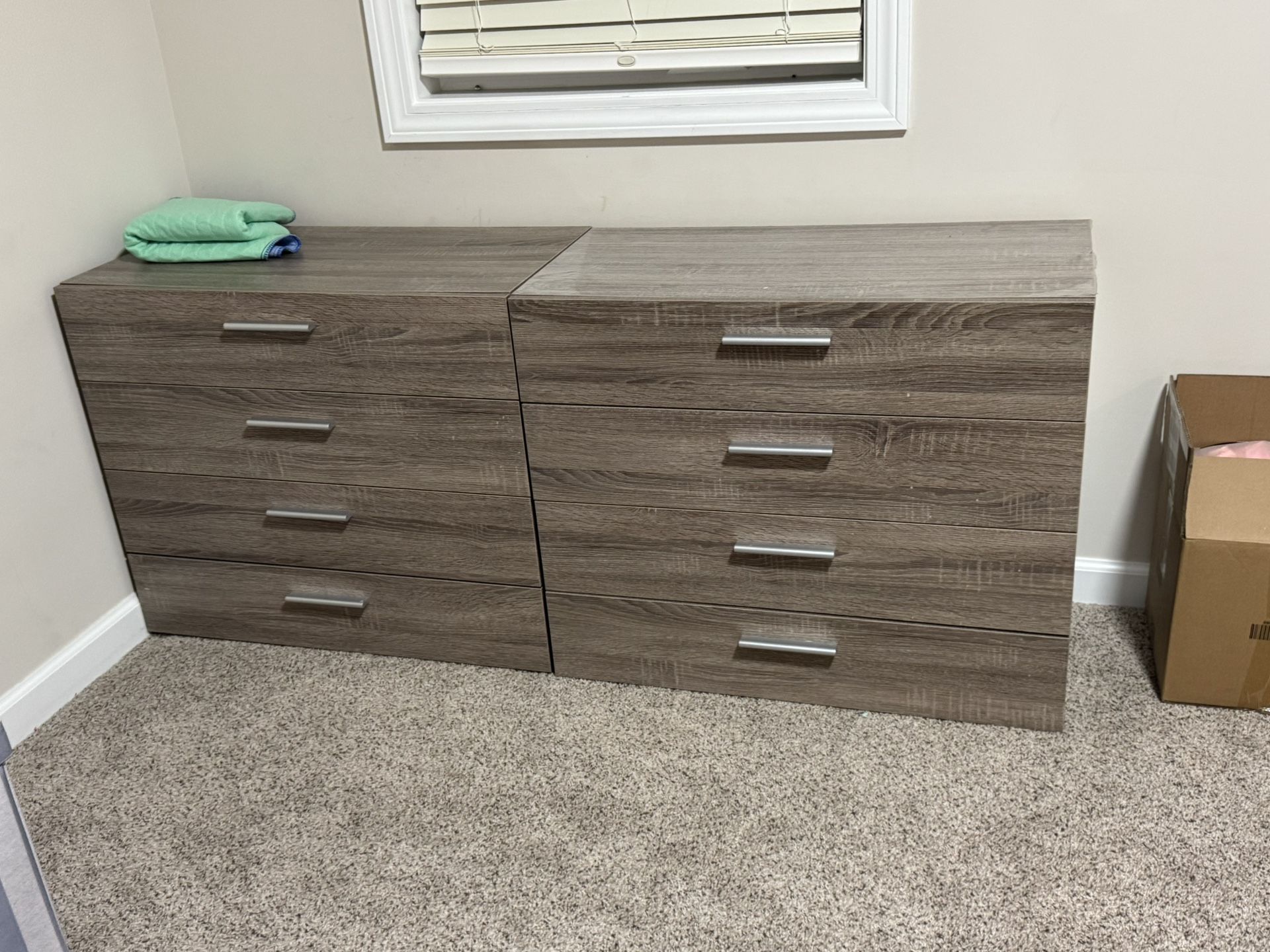 4 Draw Chest For Bedroom. 2 Numbers And One With 5 Drawers
