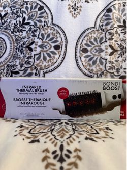Bondi Boost Infrared Thermal Brush