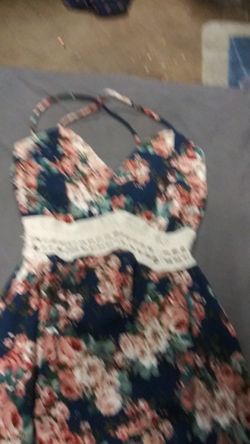 Sarah la Girl dress size m