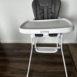 Joovy Nook High Chair