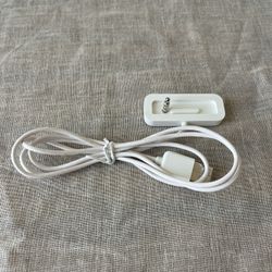 Authentic Apple iPod Shuffle 2nd Generation USB Dock Cradle Charger