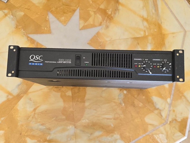 QSC RMX 2450 Powered Amplifiers