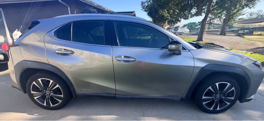 2021 Lexus UX 250h