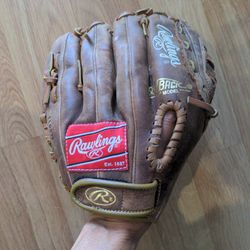 Rawlings Leather Baseball Glove  11"