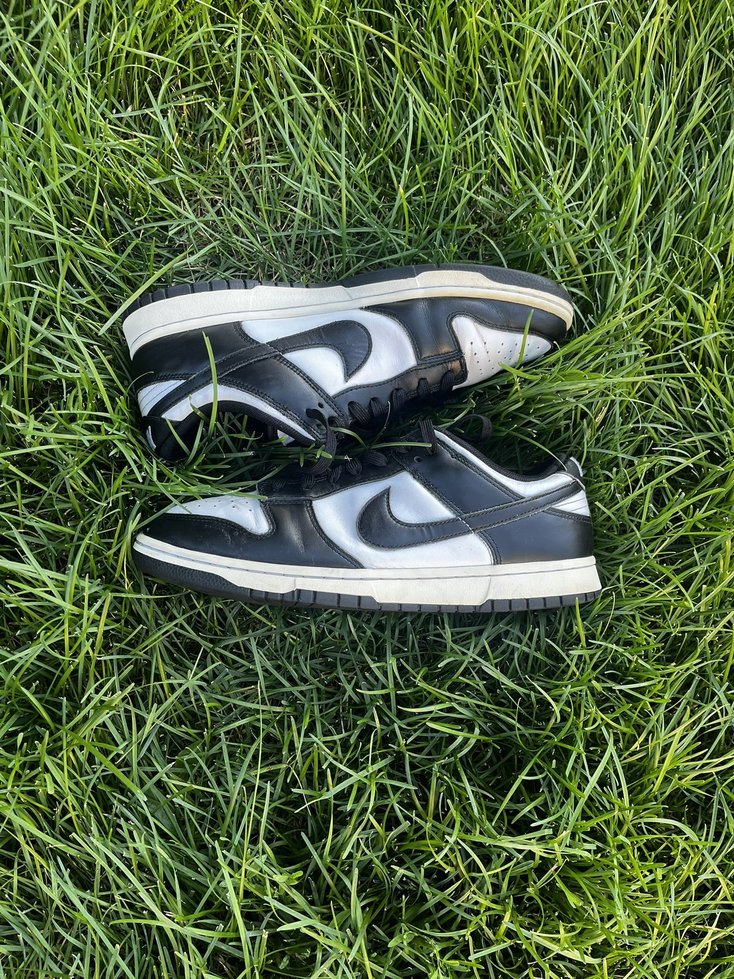 Nike Dunk Low Panda Size 10 