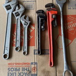 Tools  Adjust. and pipe wrenches, tools