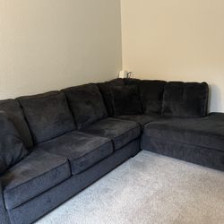 Like New Couch!
