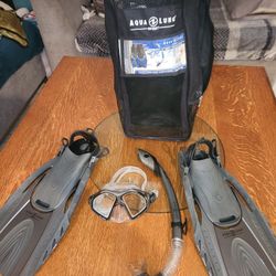 (LG).Snorkeling Set 