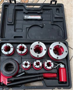 ✳️ CENTRAL MACHINERY 3/8 in. to 2 in. Ratcheting Pipe Threader Set, 10-Piece🔥