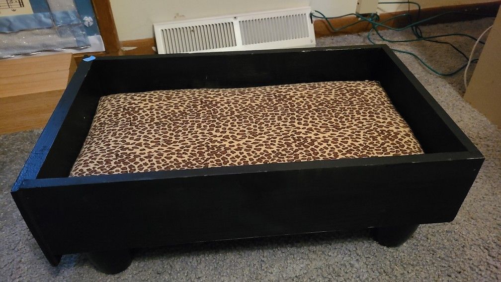 Bed For Cats Or Small Dogs 