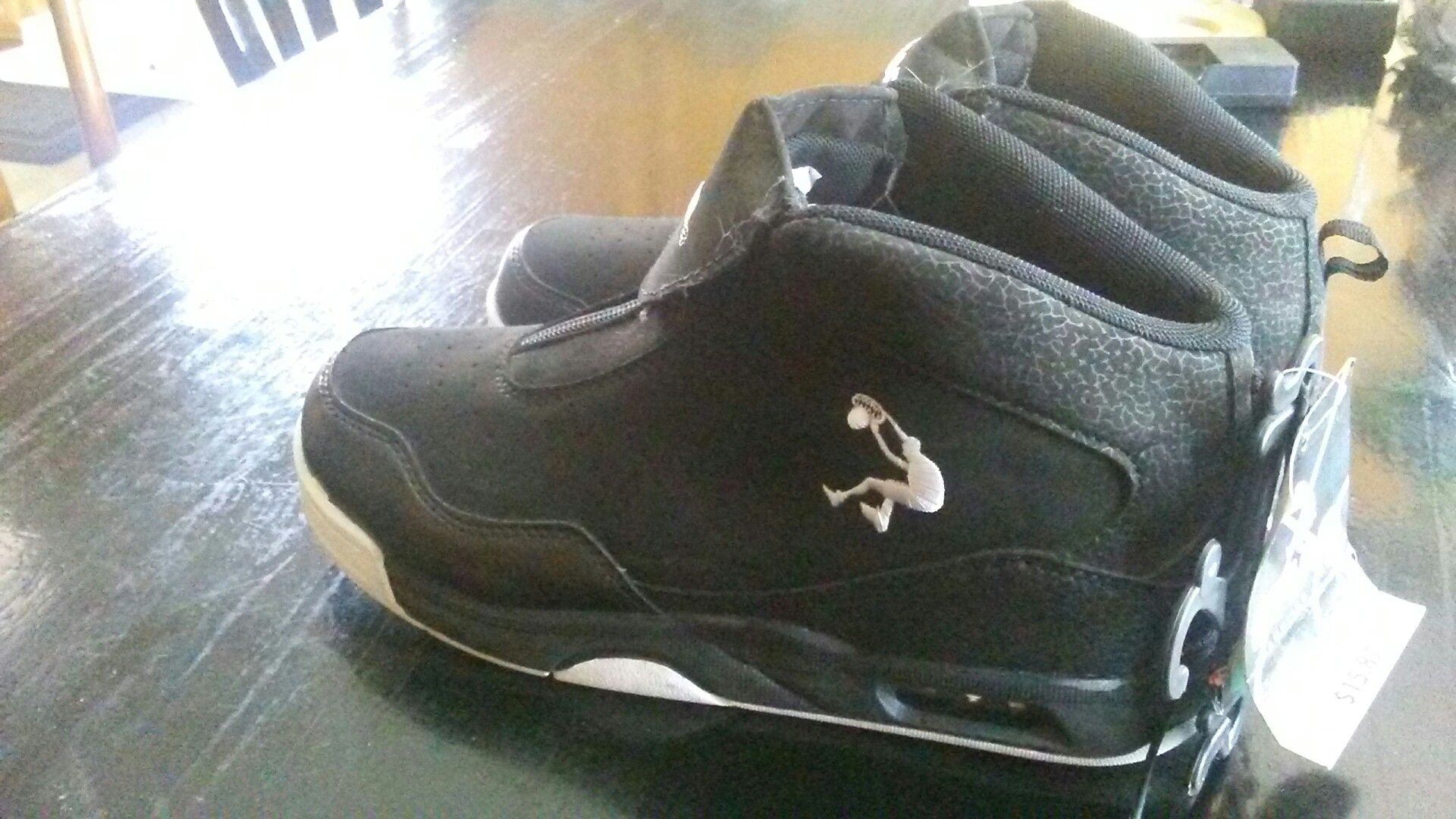 Boys Shoes size 6. Brand new "Shaq" never worn.
