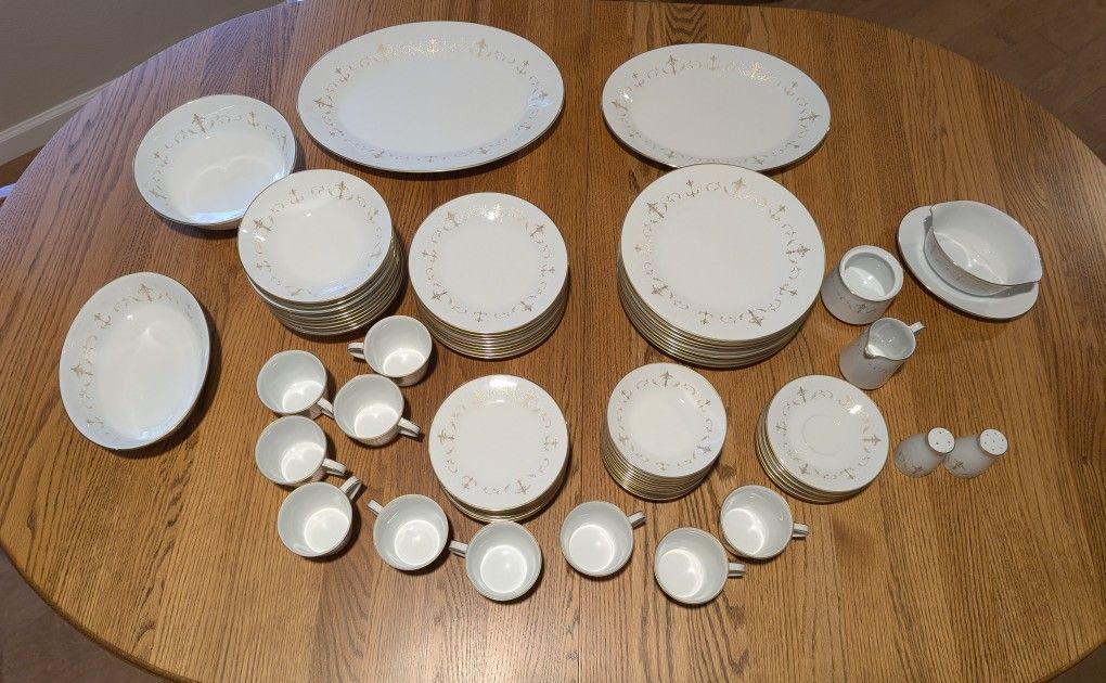 90 PC Noritake china