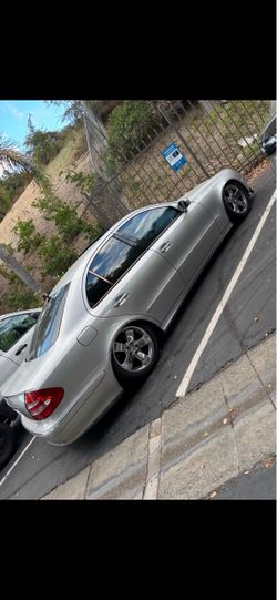 2004 Mercedes e-500 sedan