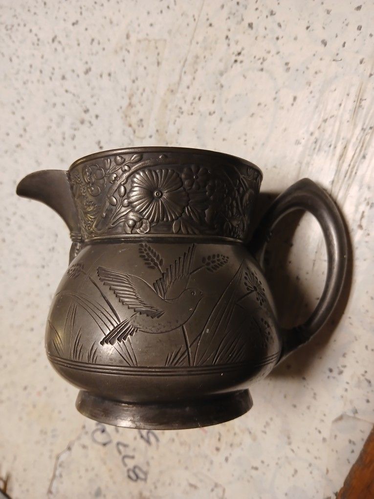 ANTIQUE CREAMER