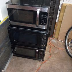 Microwaves (Hamilton Beach & Panasonic)