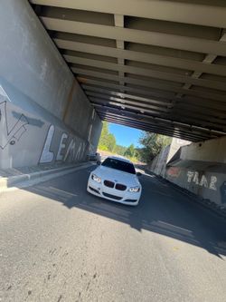 2011 BMW 3-Series Sedan
