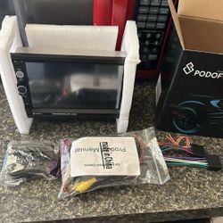 7 Inch Double Din Car Radio, Car Play Back Up Camera