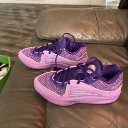 Nike KD 16 B.A.D.  Kevin Durant Basketball Shoes