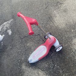 Radio Flyer, My 1st Scooter Sport, 3 Wheeled Scooter, Ages 2-5 Years, Red
