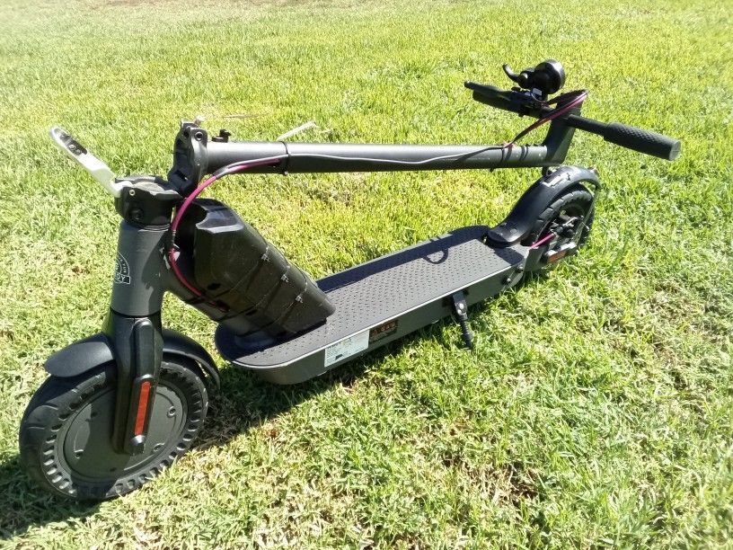 DUAL Battery E - Scooter Hiboy, Distance, Durability - Excellent Motor $180